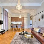 Far5 - 3 à Deux Pas De La Rue D'antibes Appartement