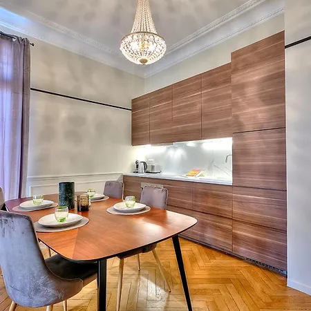 Apartman Far5 - 3 A Deux Pas De La Rue D'antibes *