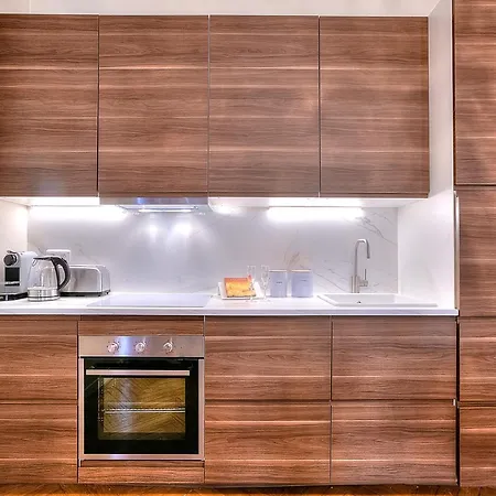 Far5 - 3 A Deux Pas De La Rue D'antibes *