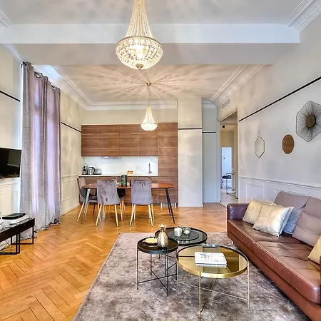 Apartman Far5 - 3 A Deux Pas De La Rue D'antibes